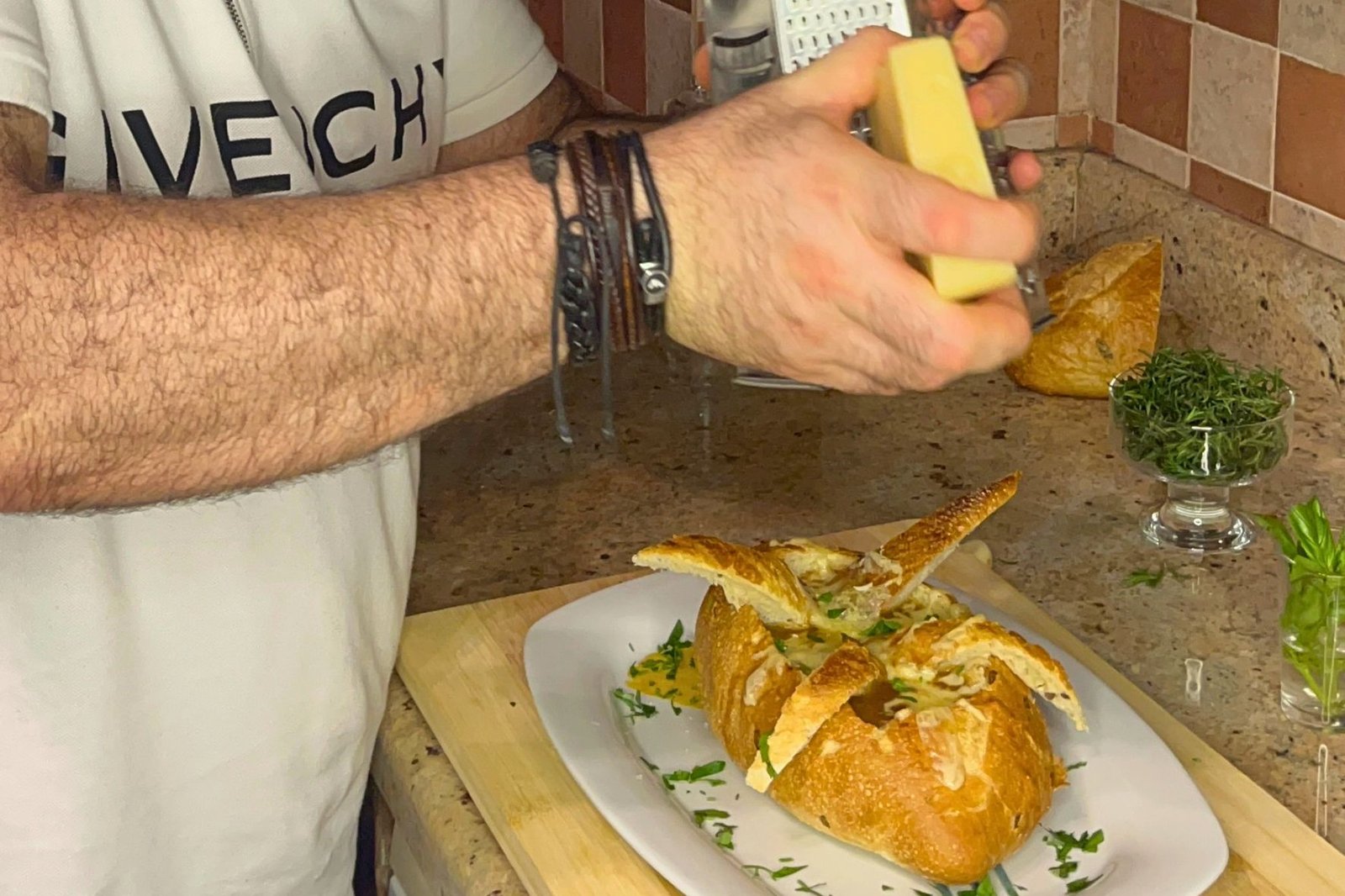 Onion Soup: A Timeless Comfort Dish Full of Flavor